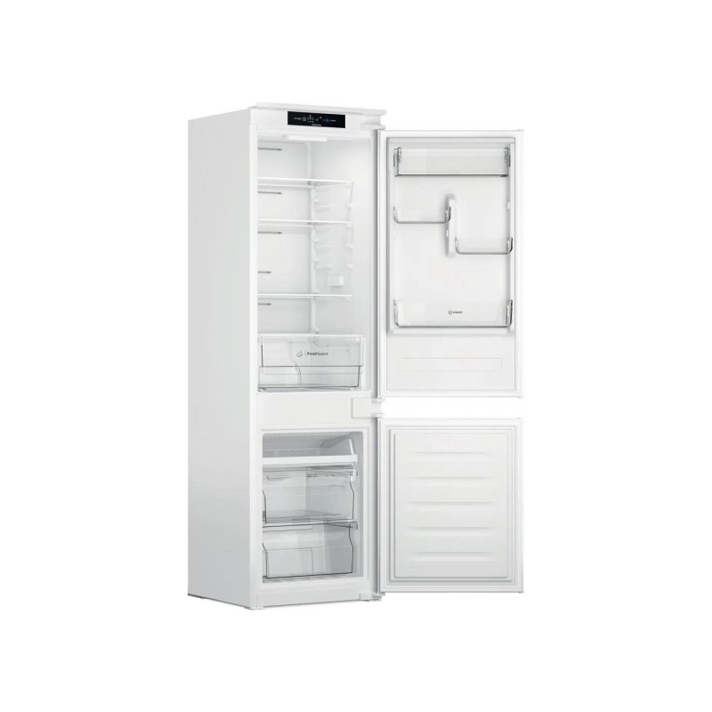 Холодильник Indesit INC18 T311