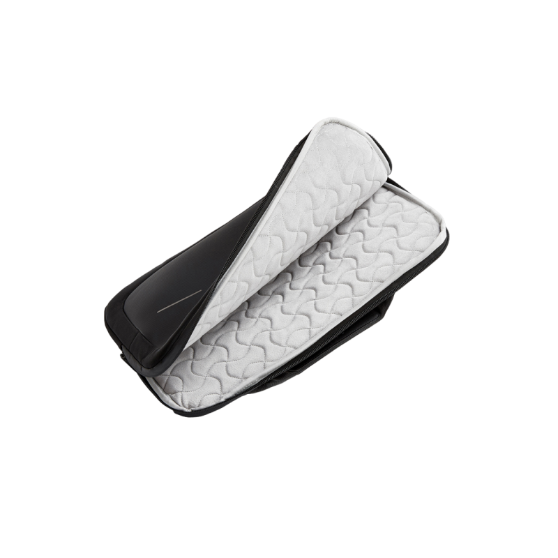 Сумка для ноутбука XD Design P706.221 Черная