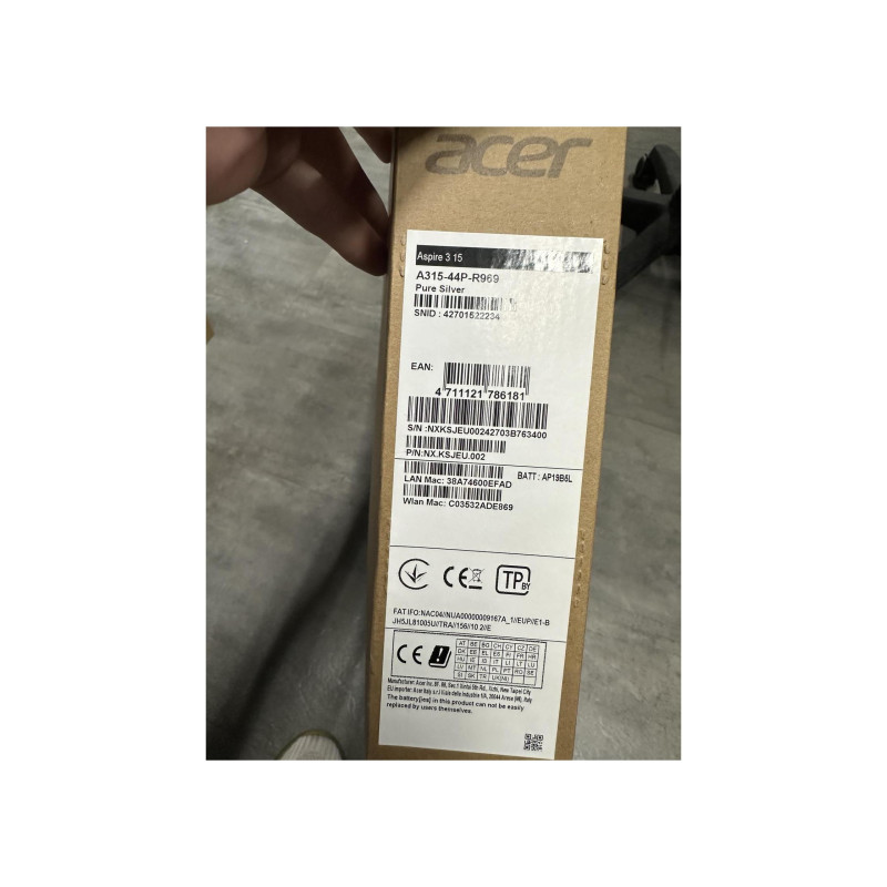 Уценка D NB Acer 15.6" Aspire 3 A315-44P Silver (Ryzen 7 5700U 16Gb 512Gb